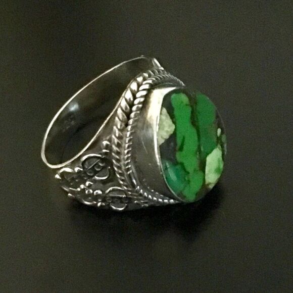 VINTAGE Green Turquoise Sterling Silver 925 Ring Sz 6-1/2 - Picture 4 of 9